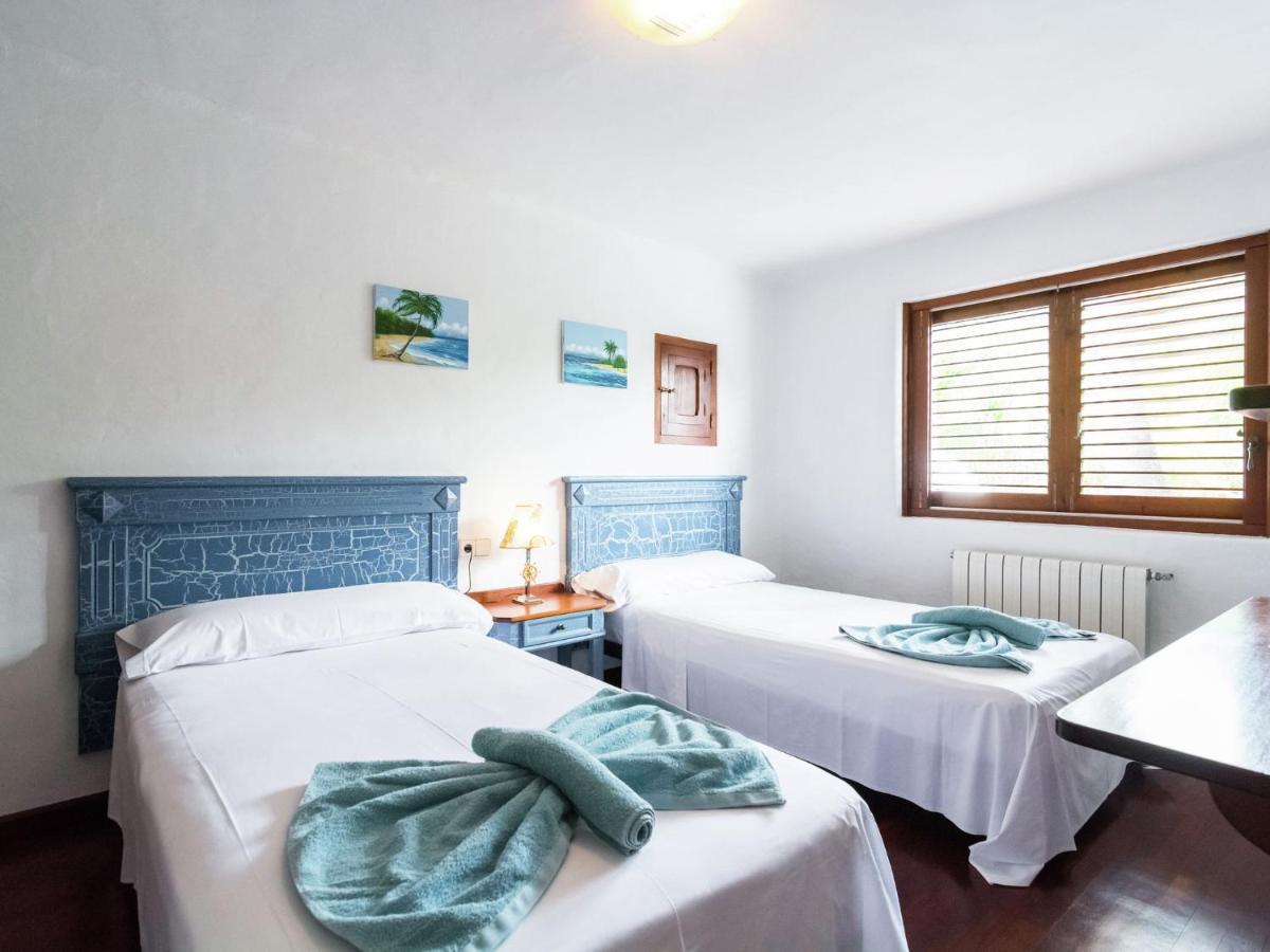 Cozy In With Private Pool * Santa Eulária des Riu